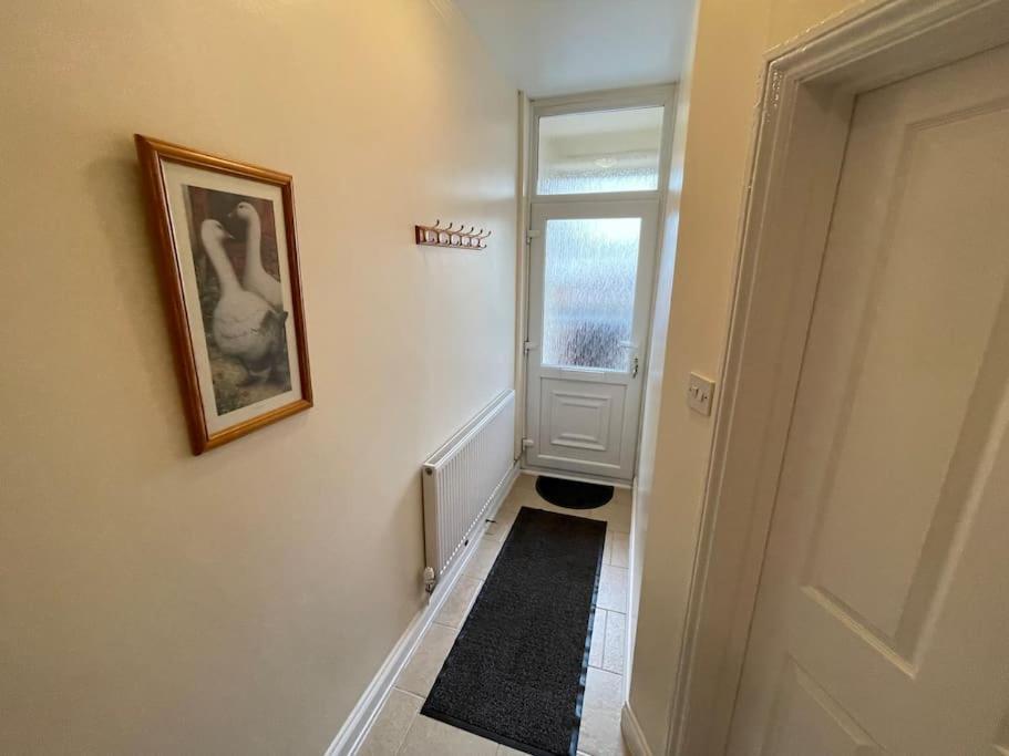 Beanies Lornestreet Four Bed House Leilighet Swindon Eksteriør bilde