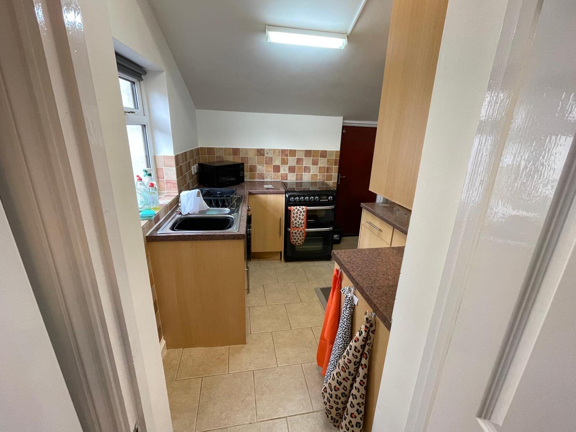 Beanies Lornestreet Four Bed House Leilighet Swindon Eksteriør bilde